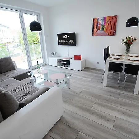Apartament Magnolia Kolobrzeg Exterior photo